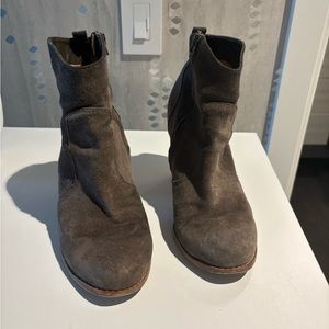 Joie suede taupe booties. Size 38/8